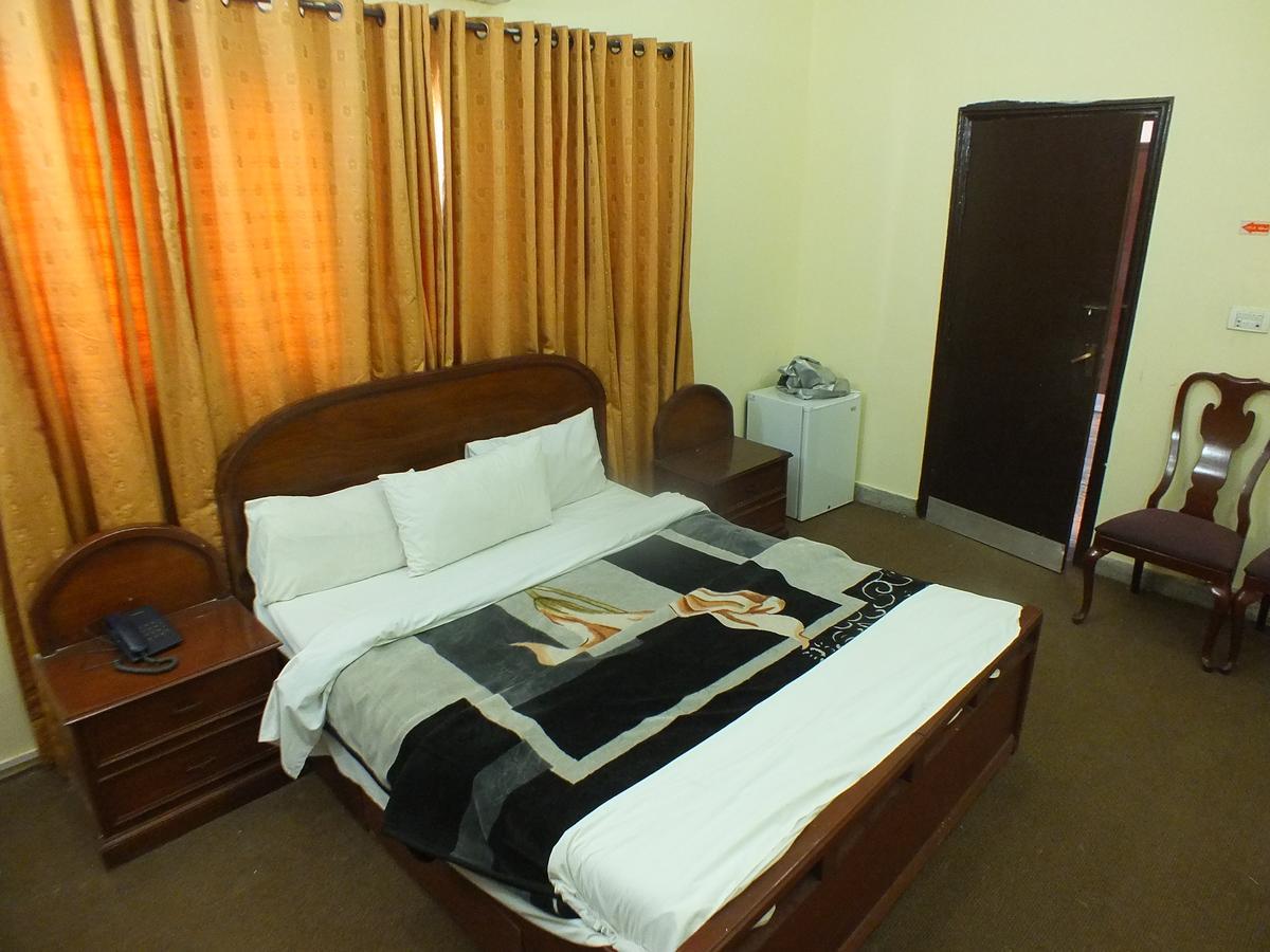 Capetown Guest House Islamabad Luaran gambar